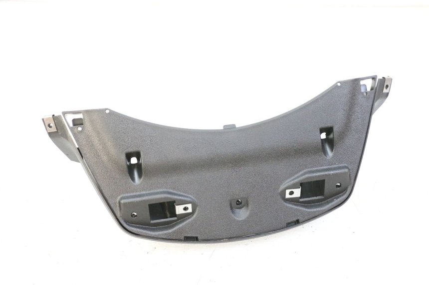 photo de JONCTION CARENAGE ARRIERE INFERIEURE PIAGGIO MP3 500 (2014 - 2016)