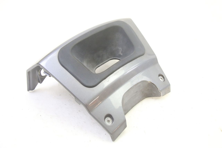 photo de JONCTION CARENAGE ARRIERE INFERIEURE PEUGEOT SATELIS 250 (2006 - 2012)