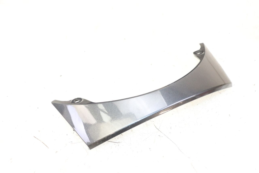 photo de JONCTION CARENAGE ARRIERE INFERIEURE MBK WAAP 125 (2008 - 2013)