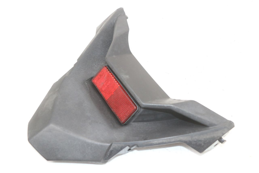 photo de JONCTION CARENAGE ARRIERE INFERIEURE YAMAHA XMAX X-MAX ABS 125 (2017 - 2020)