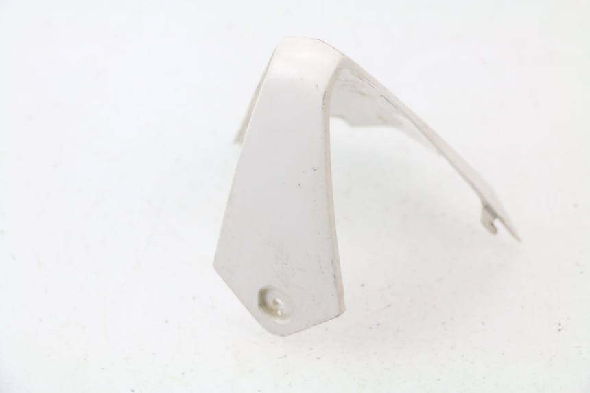 photo de JONCTION CARENAGE ARRIERE PEUGEOT JET FORCE CARBU 50 (2003 - 2016)