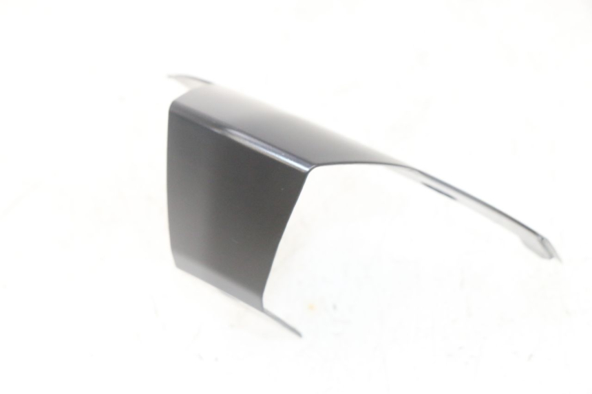 photo de JONCTION CARENAGE ARRIERE PIAGGIO MP3 HPE 300 (2019 - 2026) - Vue principale