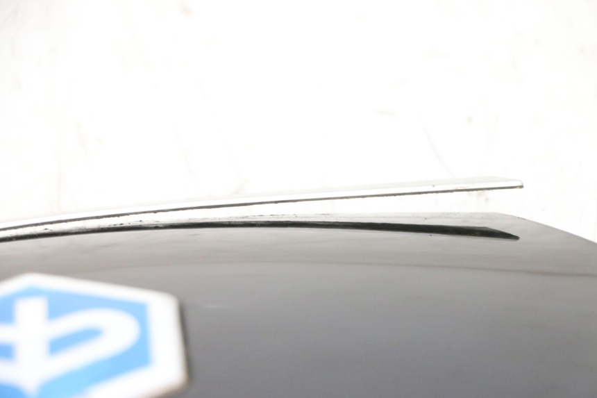 photo de JONCTION CARENAGE ARRIERE PIAGGIO MP3 LT 300 (2010 - 2016)