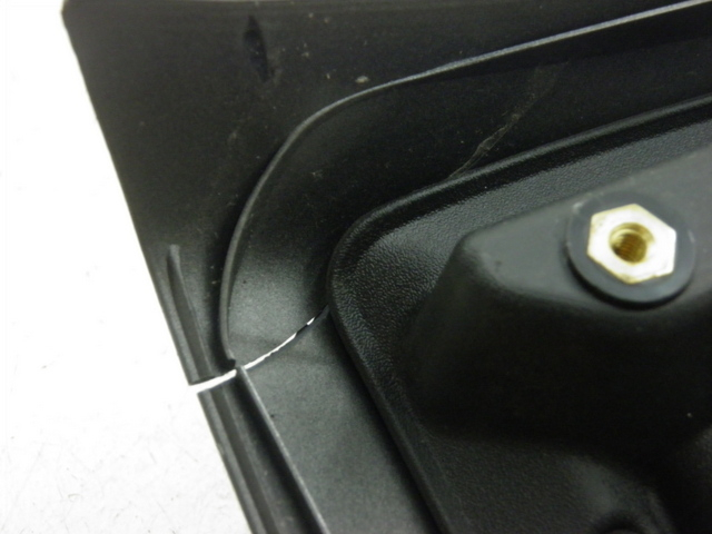 photo de JONCTION CARENAGE ARRIERE PIAGGIO MP3 RL 250 (2007 - 2010)