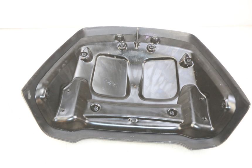 photo de JONCTION CARENAGE ARRIERE PIAGGIO XEVO - X EVO 125 (2007 - 2016)