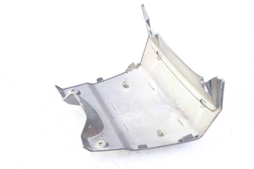 photo de JONCTION CARENAGE ARRIERE PEUGEOT SATELIS 125 (2013 - 2018)