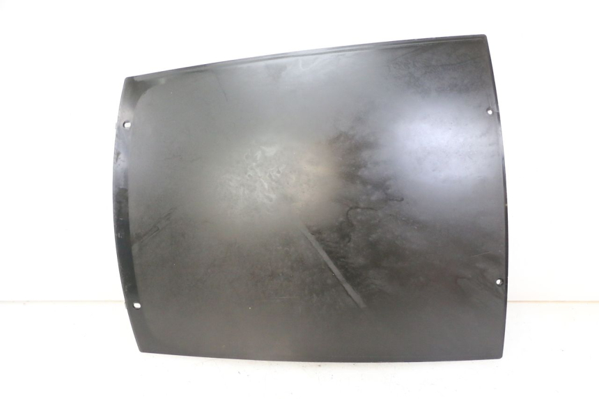 photo de JONCTION CARENAGE ARRIERE SUPERIEUR BMW C1 125 (2000 - 2003)