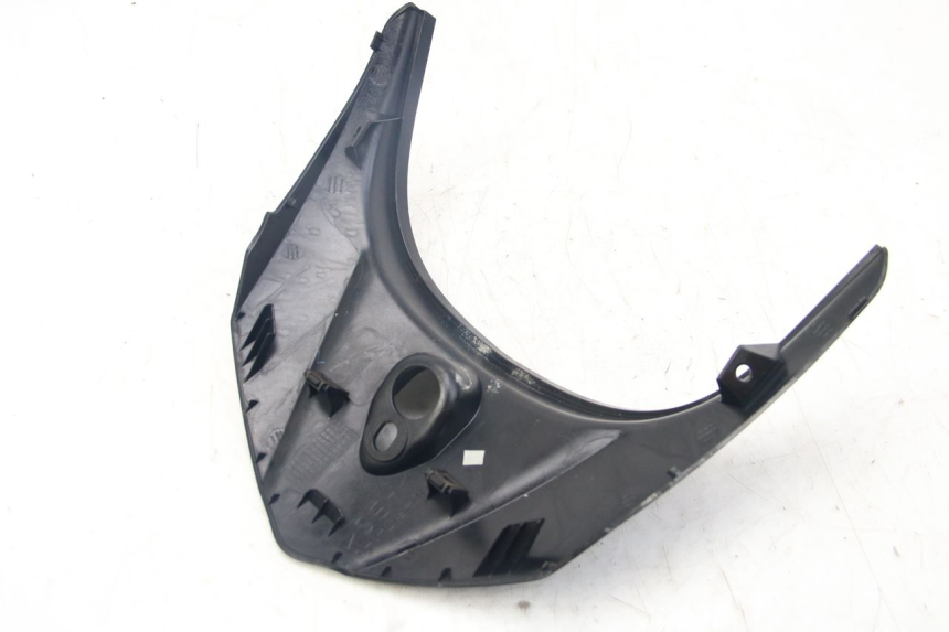 photo de JONCTION CARENAGE ARRIERE SUPERIEUR YAMAHA D'ELIGHT DELIGHT 125 (2017 - 2020)