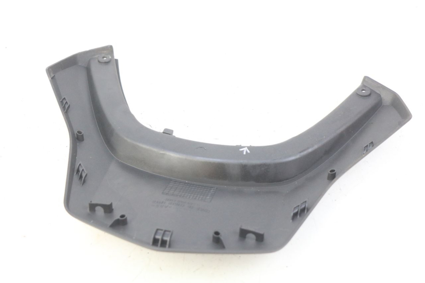 photo de JONCTION CARENAGE ARRIERE SUPERIEUR HONDA FORZA 125 (2015 - 2016)