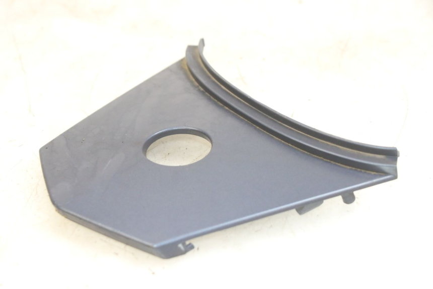 photo de JONCTION CARENAGE ARRIERE SUPERIEUR SYM JET 14 4T 50 (2018 - 2022)