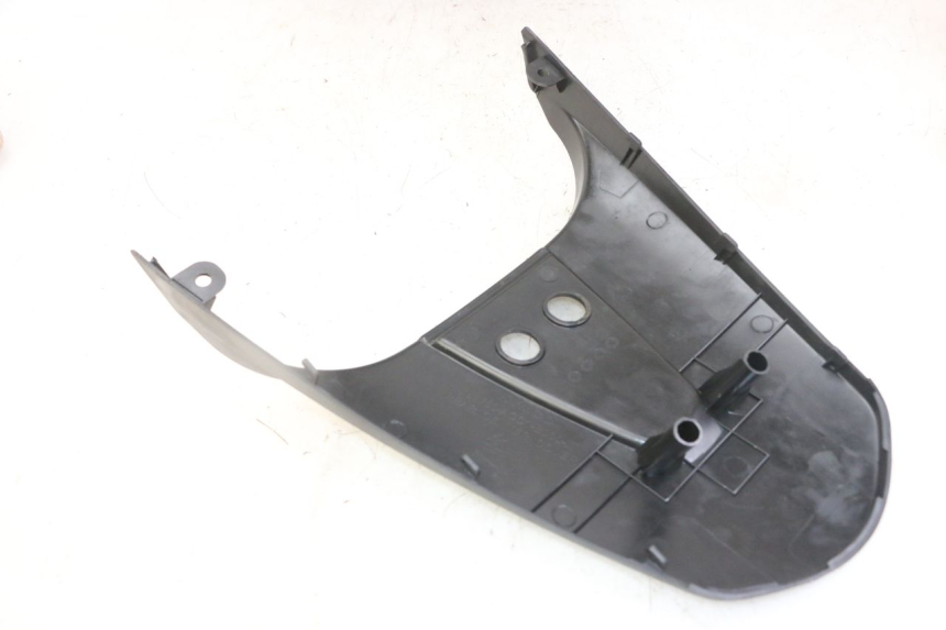 photo de JONCTION CARENAGE ARRIERE SUPERIEUR KYMCO LIKE 4T 50 (2019 - 2025)