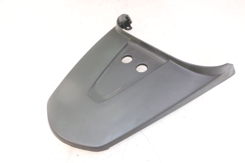 photo de JONCTION CARENAGE ARRIERE SUPERIEUR KYMCO LIKE 4T 50 (2019 - 2025)