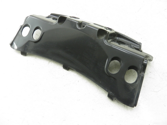 photo de JONCTION CARENAGE ARRIERE SUPERIEUR PIAGGIO MP3 500 (2011 - 2015)