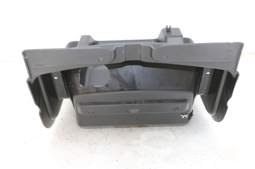 photo de JONCTION CARENAGE ARRIERE SUPERIEUR LIGIER PULSE 3 1 (2014 - 2020) - Autre angle de vue