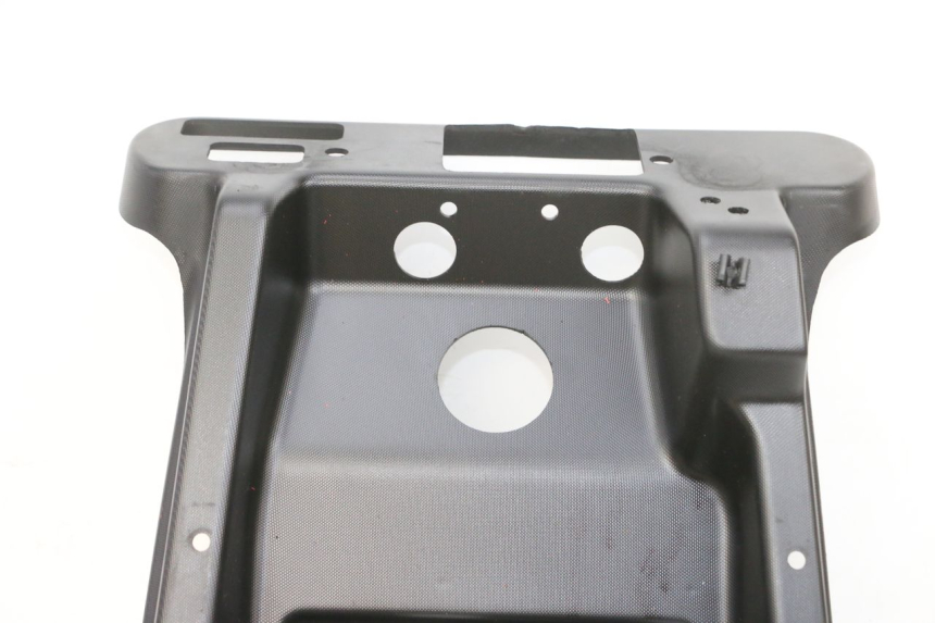 photo de JONCTION CARENAGE ARRIERE SUPERIEUR LIGIER PULSE 3 1 (2014 - 2020) - Marquages et références