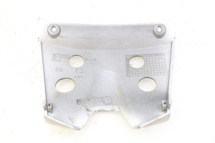 photo de JONCTION CARENAGE ARRIERE SUPERIEUR GILERA RUNNER SP 50 (2009 - 2017) - Détail de la pièce