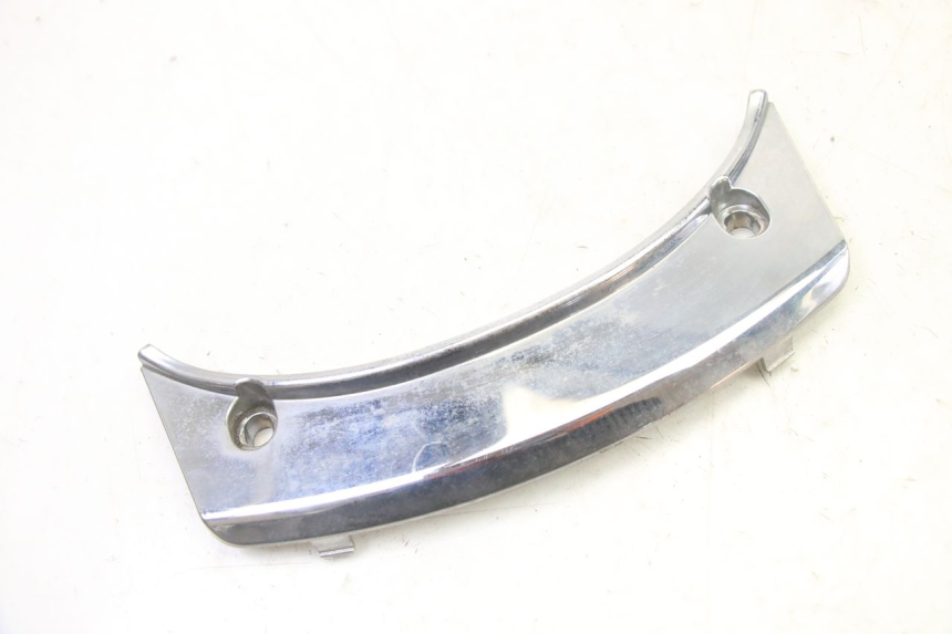 photo de JONCTION CARENAGE ARRIERE SUPERIEUR PEUGEOT SATELIS 250 (2006 - 2012)