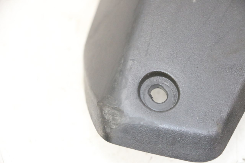 photo de JONCTION CARENAGE ARRIERE SUPERIEUR PEUGEOT STREETZONE I 2T 50 (2018 - 2020)