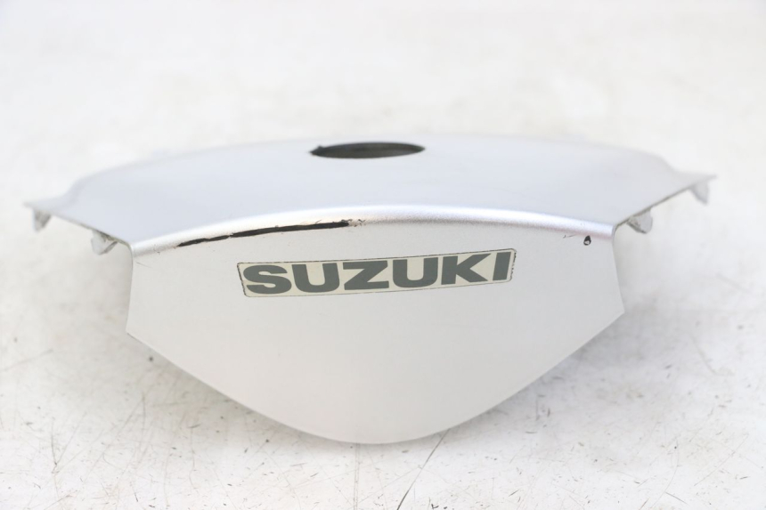 photo de JONCTION CARENAGE ARRIERE SUPERIEUR SUZUKI BURGMAN 125 (2007 - 2014)