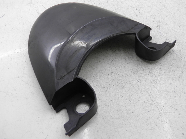 photo de JONCTION CARENAGE ARRIERE SUPERIEUR SUZUKI SV S 650 (1999 - 2002)