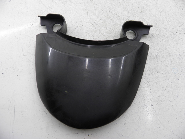 photo de JONCTION CARENAGE ARRIERE SUPERIEUR SUZUKI SV S 650 (1999 - 2002)