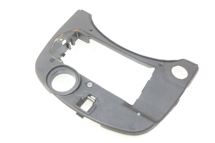 photo de JONCTION CARENAGE ARRIERE SUPERIEUR PIAGGIO VESPA S 2T 50 (2007 - 2014)