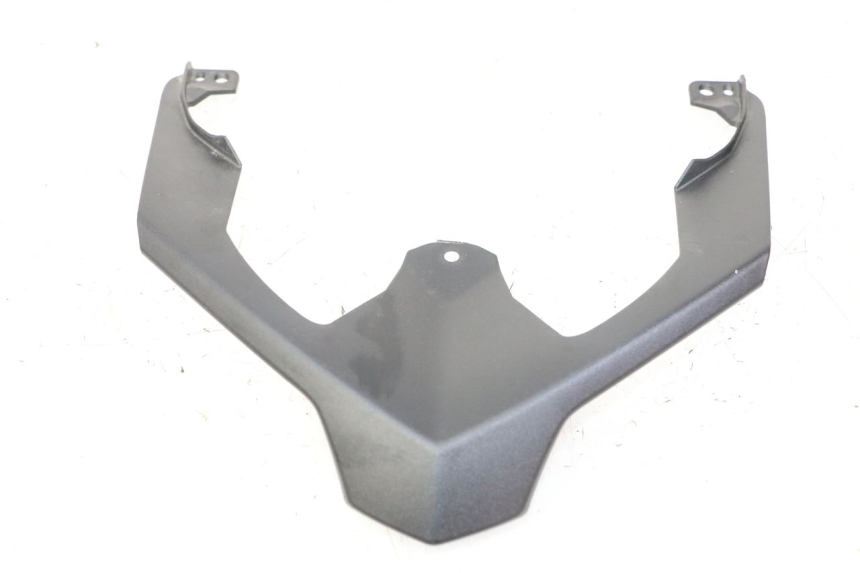 photo de JONCTION CARENAGE ARRIERE SUPERIEUR YAMAHA XMAX X-MAX 125 (2021 - 2025)