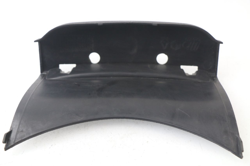 photo de JONCTION CARENAGE ARRIERE SUPERIEUR PIAGGIO XEVO X-EVO 250 (2007 - 2012)