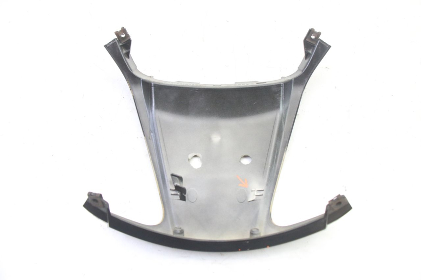 photo de JONCTION CARENAGE ARRIERE YAMAHA XMAX X-MAX 125 (2006 - 2009) - Points de fixation