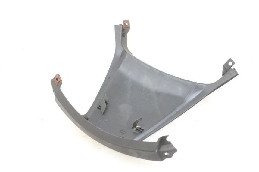 photo de JONCTION CARENAGE ARRIERE YAMAHA XMAX X-MAX 125 (2006 - 2009) - Zoom état d’usage