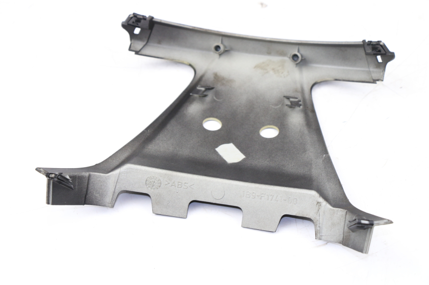 photo de JONCTION CARENAGE ARRIERE YAMAHA X-MAX XMAX 250 (2006 - 2009)