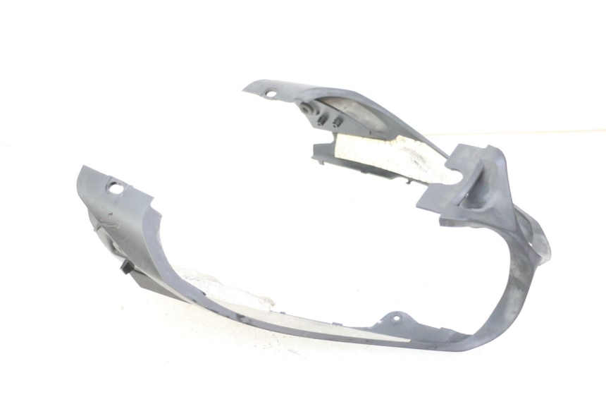 photo de JONCTION CARENAGE ARRIERE YAMAHA FZ6 FAZER S2 600 (2007 - 2011)