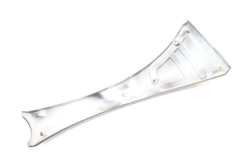 photo de JONCTION CARENAGE AVANT VENESI FLY RETRO 4T 50 (2020 - 2025)