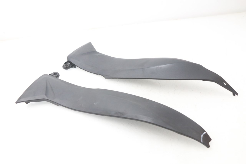 photo de JONCTION CARENAGE AVANT SUZUKI GSX-R GSXR K16 1000 (2012 - 2016)
