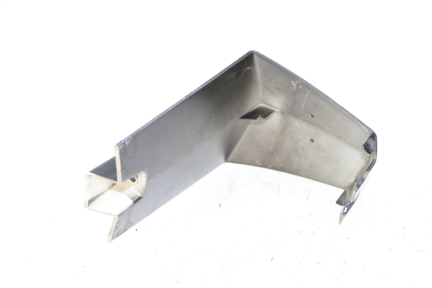 photo de JONCTION CARENAGE AVANT INF PEUGEOT CITYSTAR 50 (2013 - 2017)