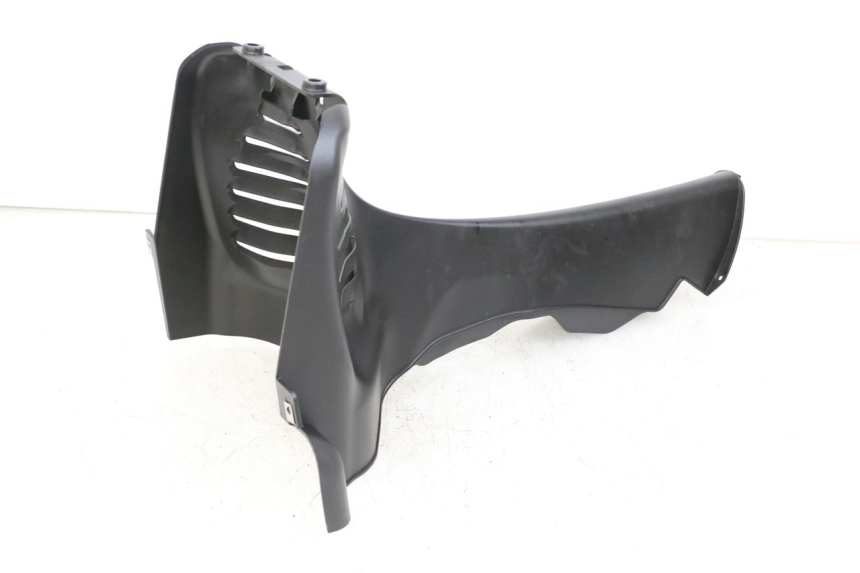 photo de JONCTION CARENAGE AVANT INF PIAGGIO MP3 HPE 350 (2018 - 2020) - Vue d’ensemble