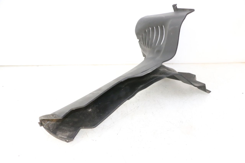 photo de JONCTION CARENAGE AVANT INF PIAGGIO MP3 500 (2011 - 2015)