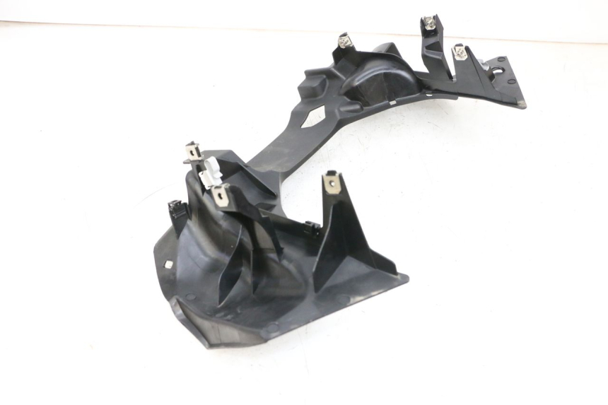 photo de JONCTION CARENAGE AVANT INF BMW R GS 1250 (2021 - 2024) - Marquages et références