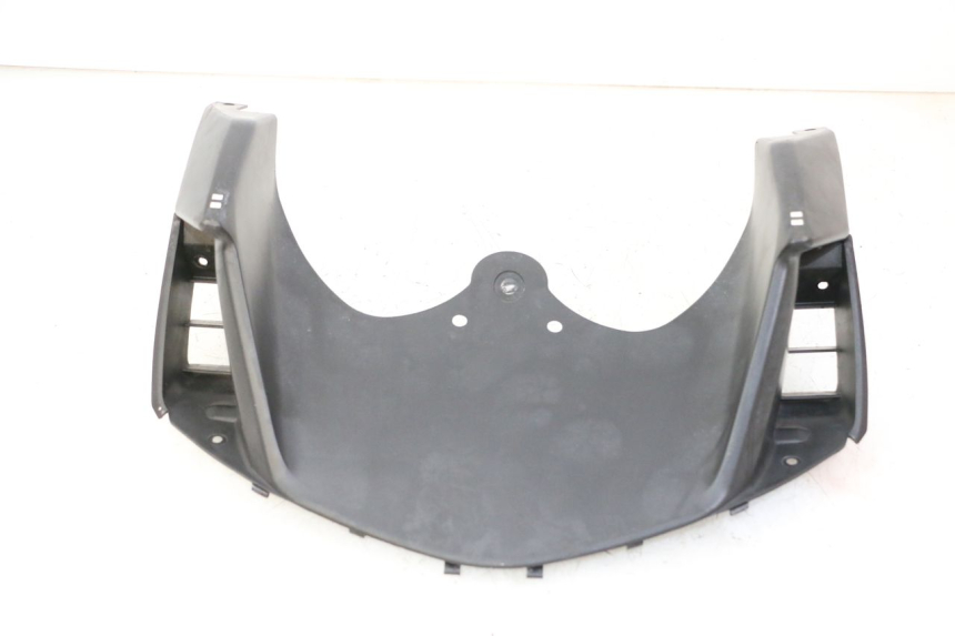 photo de JONCTION CARENAGE AVANT INF SUZUKI SV S 650 (2003 - 2009)
