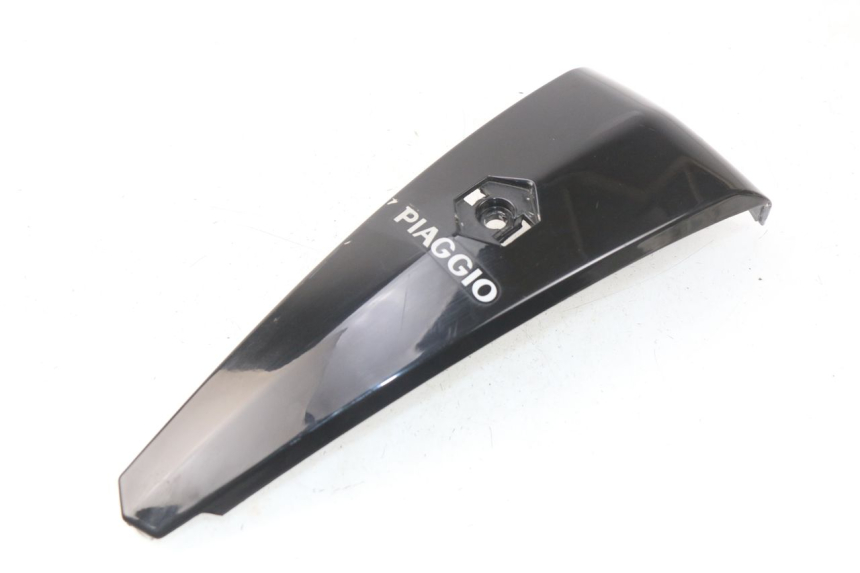 photo de JONCTION CARENAGE AVANT PIAGGIO LIBERTY 4T 50 (2009 - 2015)