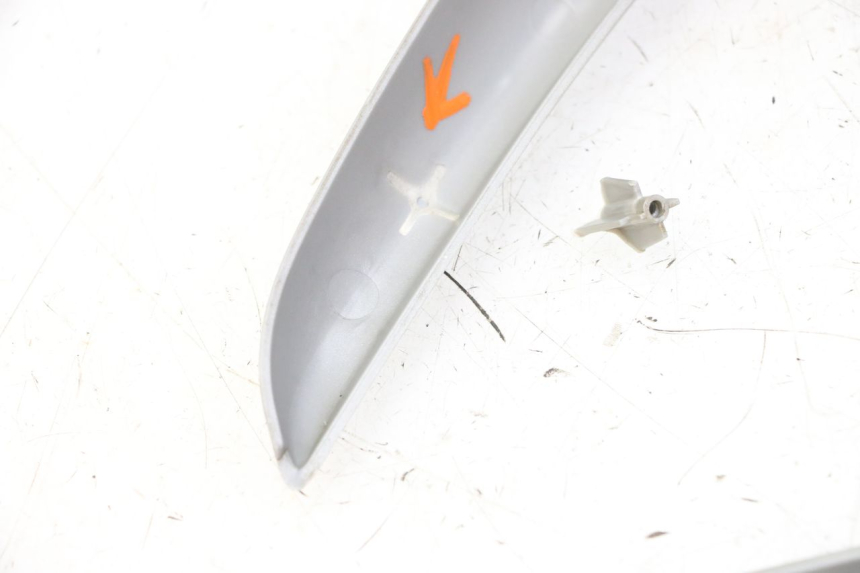 photo de JONCTION CARENAGE AVANT PIAGGIO FLY 2T 50 (2004 - 2017)