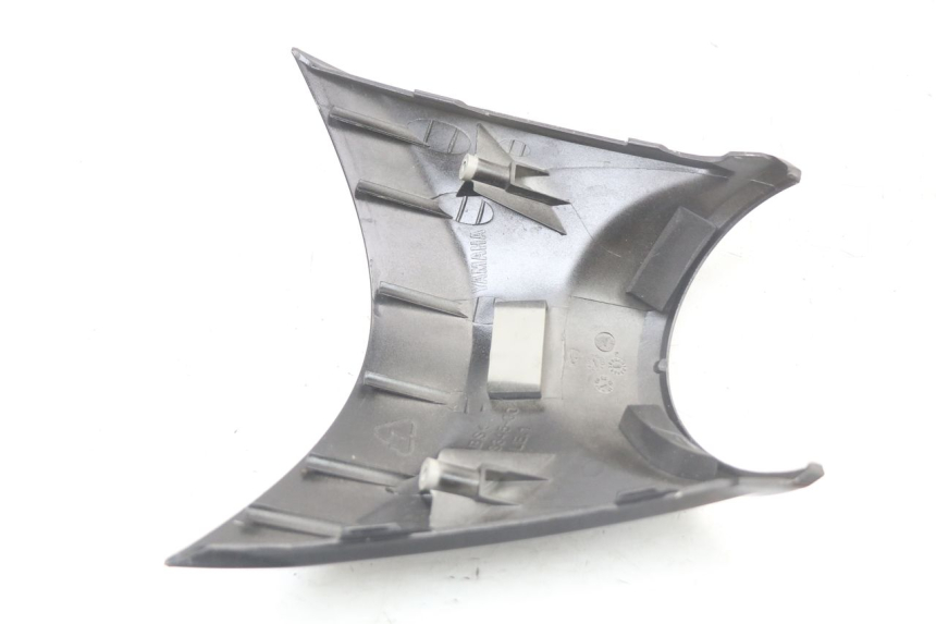 photo de JONCTION CARENAGE AVANT SUP YAMAHA BW'S BWS 125 (2010 - 2013)