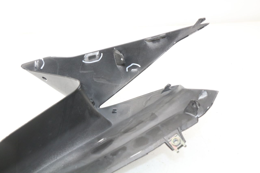 photo de JONCTION CARENAGE AVANT SUP SUZUKI GSX-R GSXR 750 (2011 - 2016)