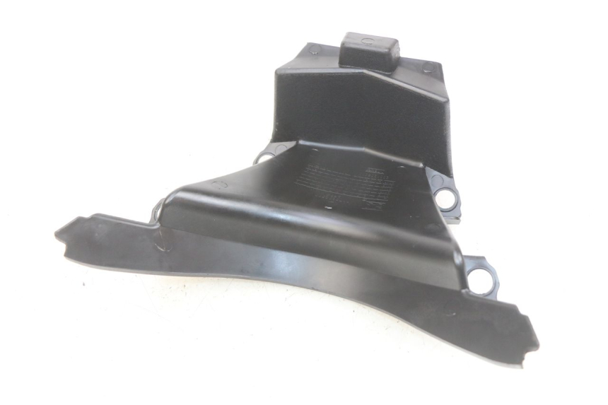 photo de JONCTION CARENAGE AVANT SUP PEUGEOT CITYSTAR 2T 50 (2018 - 2021)