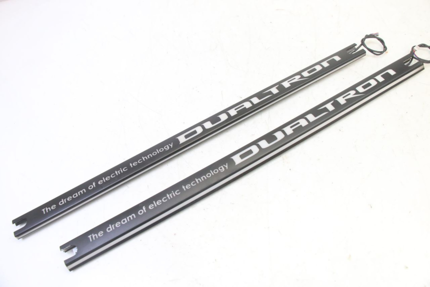 photo de JONCTION CARENAGE AVANT DUALTRON VICTOR LIMITED 1