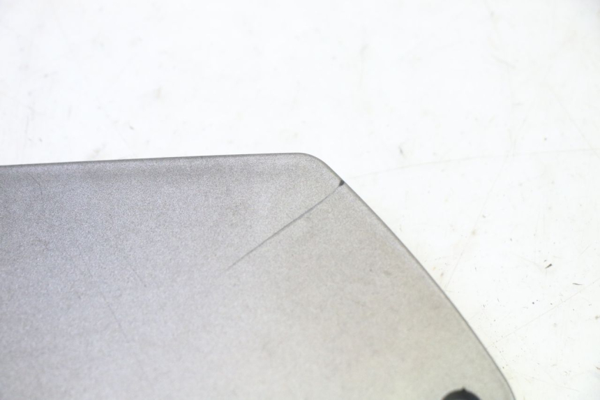 photo de JONCTION MARCHE PIED DROIT PIAGGIO MP3 125 (2006 - 2014) - Détail de la pièce