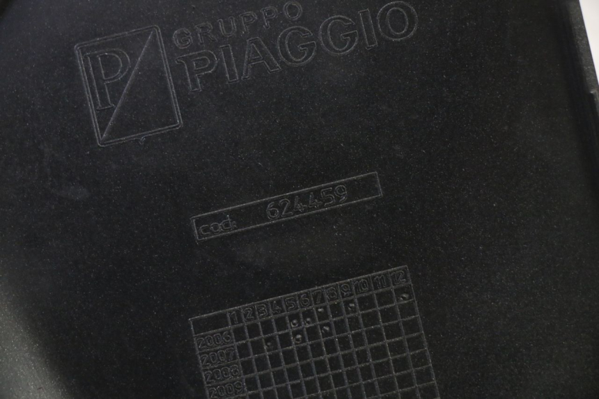 photo de JONCTION MARCHE PIED DROIT PIAGGIO MP3 125 (2006 - 2014) - Vue d’ensemble