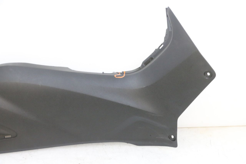 photo de JONCTION MARCHE PIED DROIT YAMAHA TRICITY 300 (2020 - 2024) - Vue rapprochée