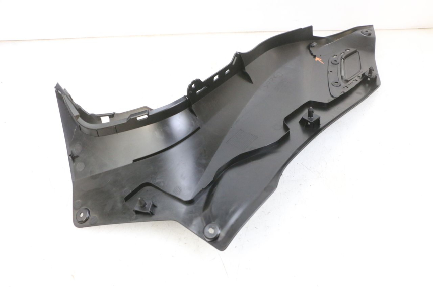 photo de JONCTION MARCHE PIED DROIT YAMAHA TRICITY 300 (2020 - 2024) - Autre angle de vue