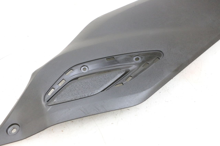 photo de JONCTION MARCHE PIED DROIT YAMAHA TRICITY 300 (2020 - 2024) - Pièce contrôlée